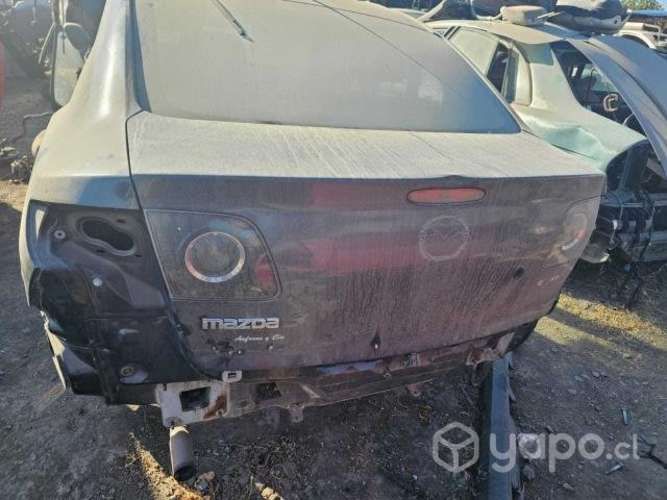 Maleta mazda 3 2007