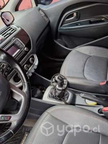 Kia rio 5 versión eurocopa 2017