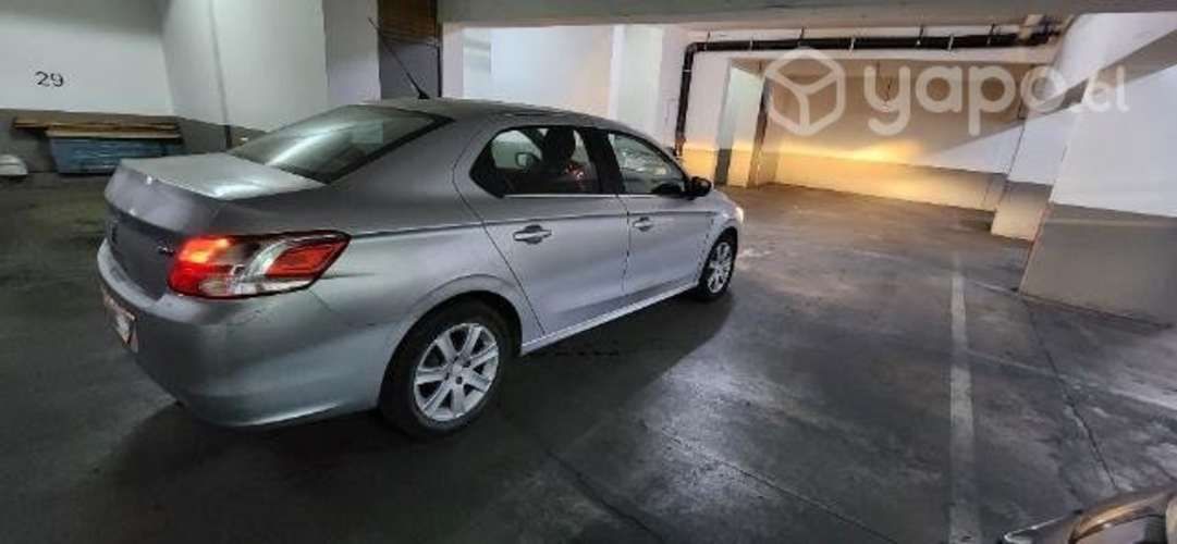 Peugeot 301 allure 2016