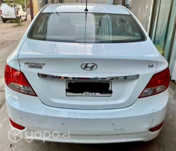 Vendo auto Hyundai Accent