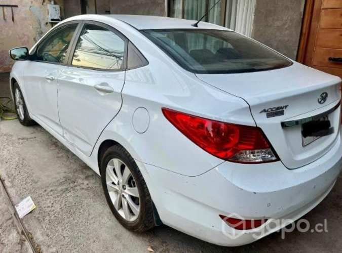 Vendo auto Hyundai Accent