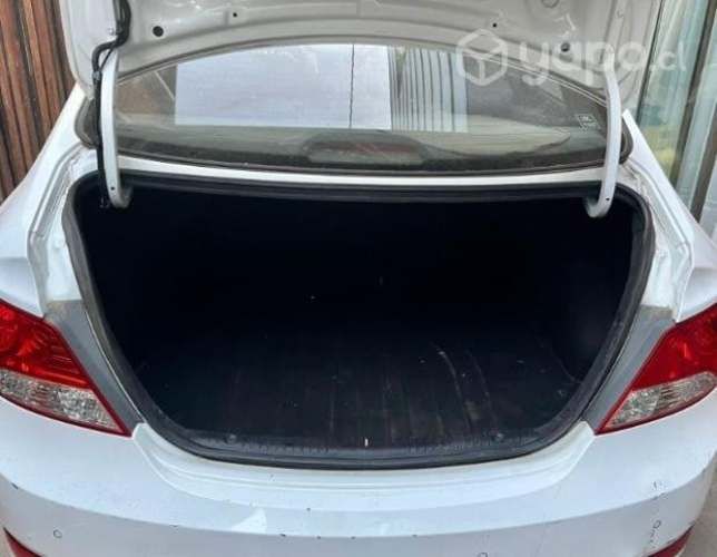 Vendo auto Hyundai Accent