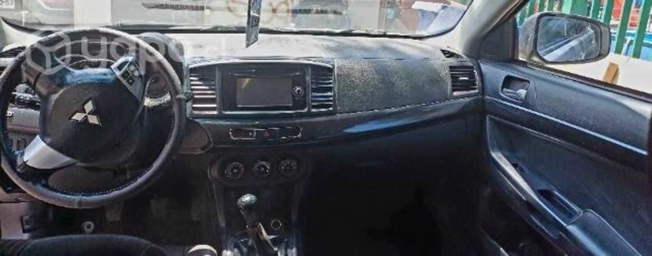 Lancer 2009 con extras