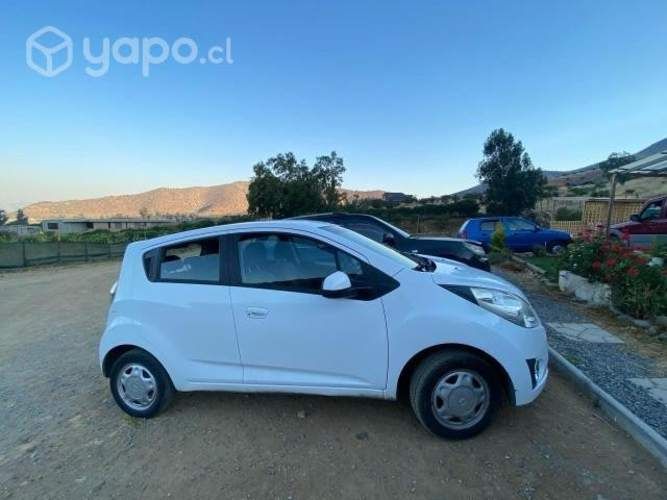 Vendo chevrolet spark GT 2012