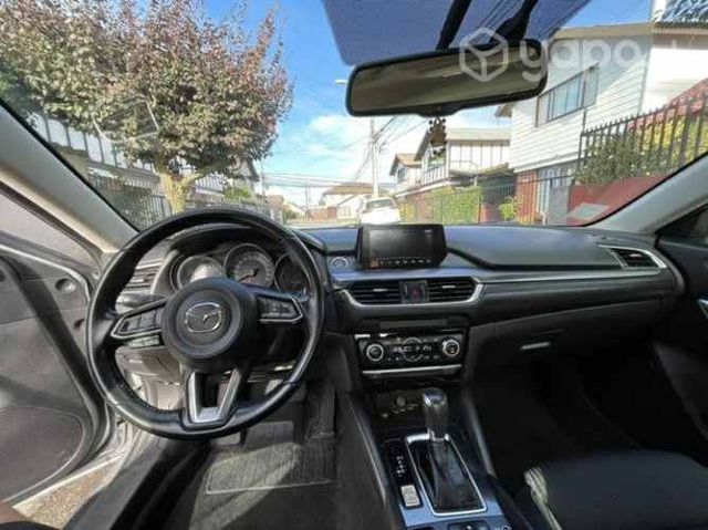 Mazda 6 2018 AT
