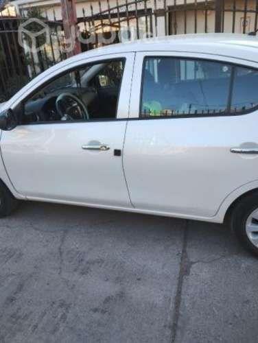 Nissan versa 2021