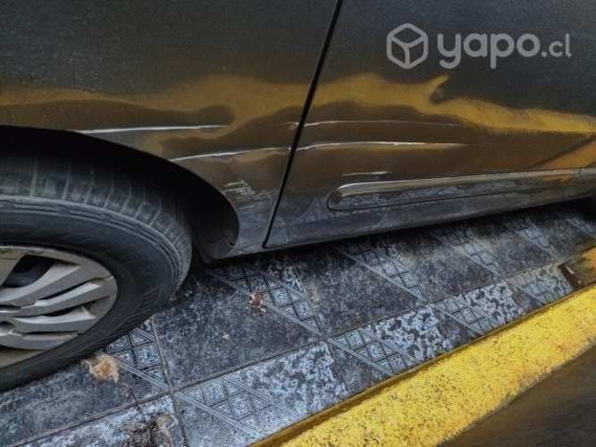 Kia motors carnival 2011