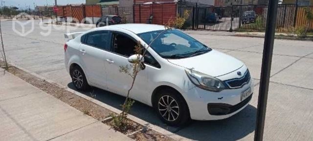 Kia río 4 se vende por renovación. Conversable