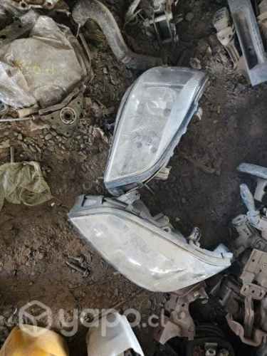 Optico chevrolet zafira 2005