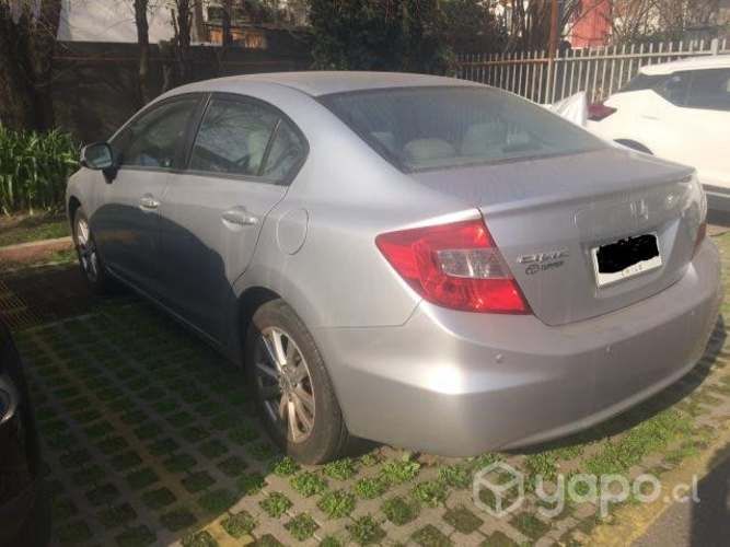 Honda civic 2012 Automático impecable