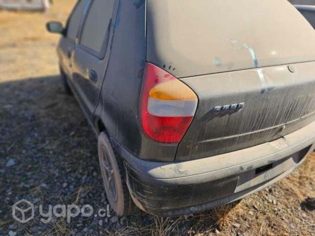 Focos trasero fiat palio 2003