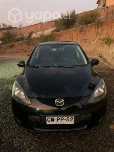 Mazda 2 2011