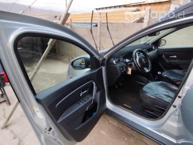 Renault Duster ll zen 1,6L 5MT 4x2