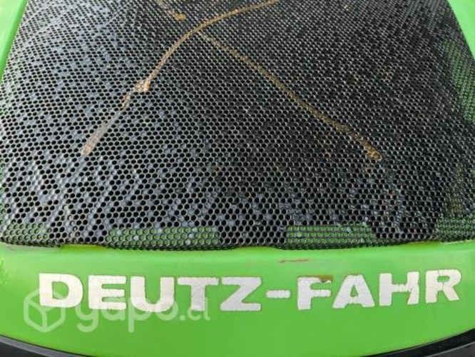 Vendo Tractor Deutz Fahr