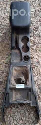 Consola Central Piso Mitsubishi L200 2.4