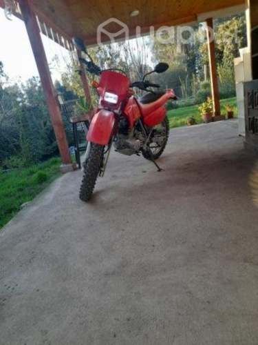 Vendo o permuto honda para montaña