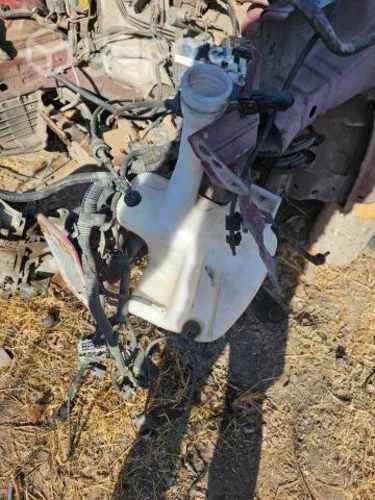 Deposito limpia parabrisas ford scosport 2016