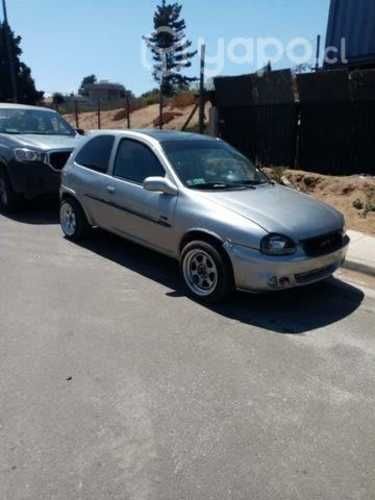 Chevrolet Corsa swing