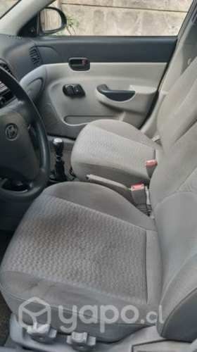 Hyundai New Accent GL 1.4