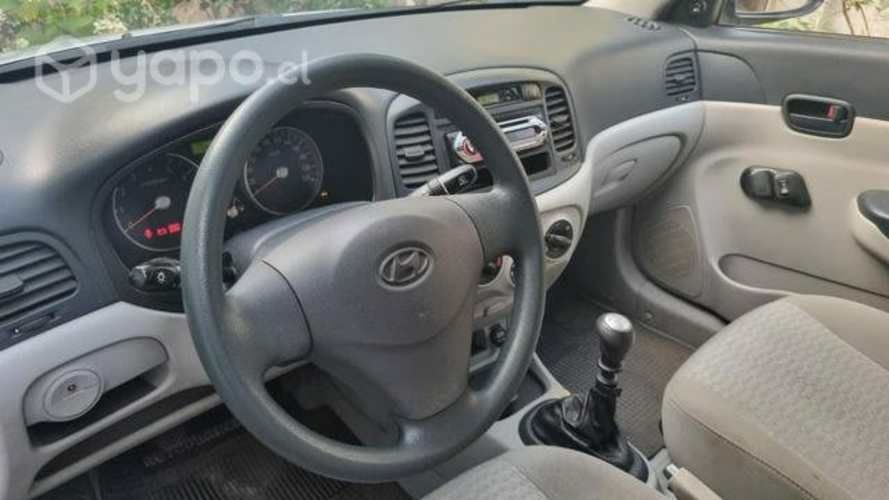Hyundai New Accent GL 1.4