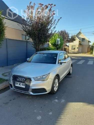 Audi A1 1.2 tfsi MT atracttion 2012
