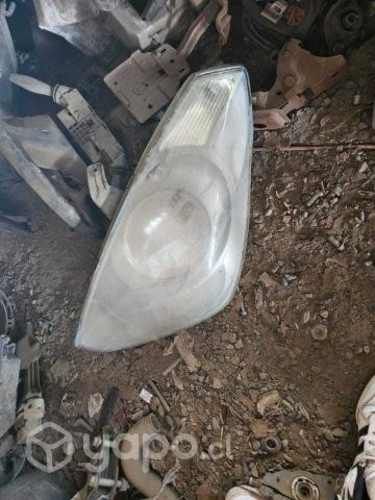 Optico hyundai h1 2010