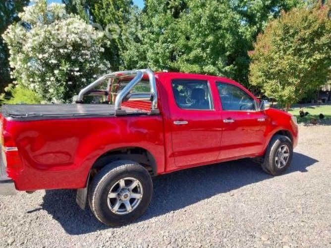 Toyota hilux 2012