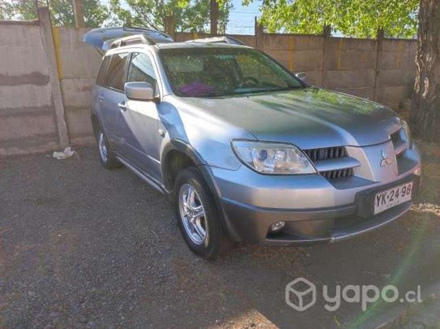 MITSUBISHI OUTLANDER GLS 4X4 2005