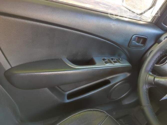 MITSUBISHI OUTLANDER GLS 4X4 2005