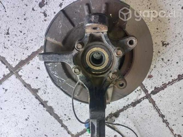 Muñón izquierdo suzuki gran nomade 2008