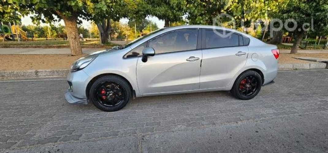 Kia rio 4