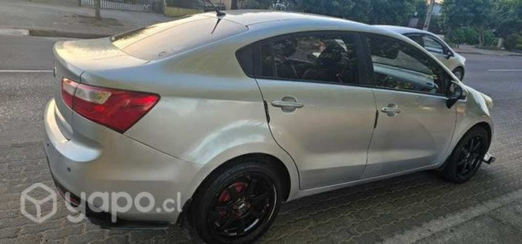 Kia rio 4