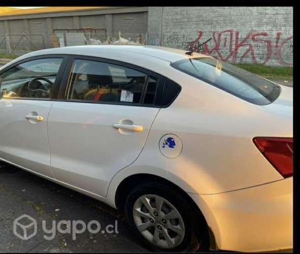Kia Río 2015 full AC