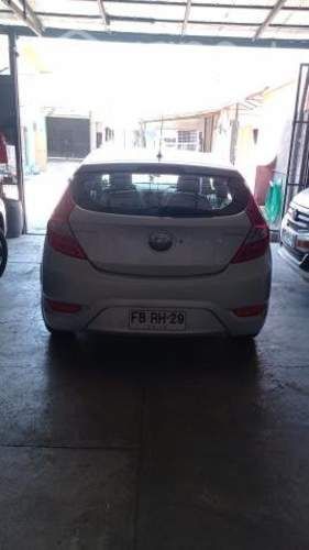Hyundai accent rb gls ac 2ab abs