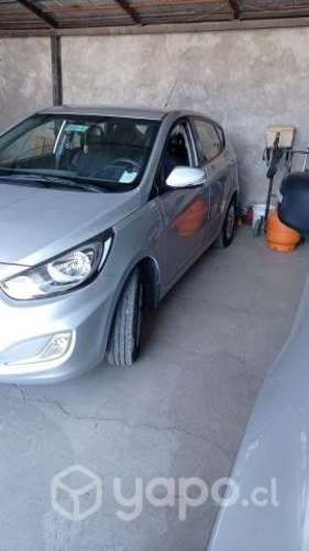 Hyundai accent rb gls ac 2ab abs