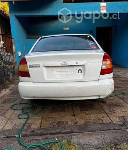 Hyundai accent 2002