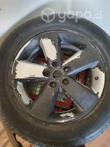 Neumatico llanta de repuesto Suzuki grand nomade