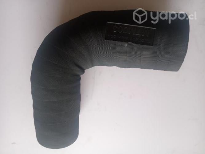 Manguera de turbo Mahindra pick-up 2.6 2011