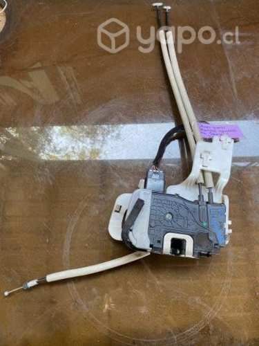 Chapa puerta delantera izquierda Kia Sportage 2014