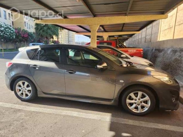 Mazda 3 hatchback