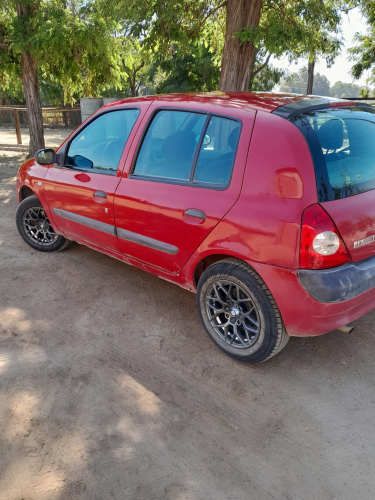 Renault clio 2004