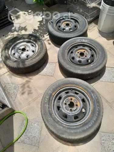 Llantas con neumáticos