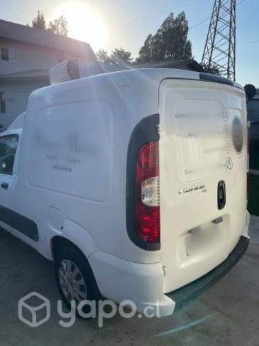 Fiat Fiorino 2018 con equipo de refrigeración