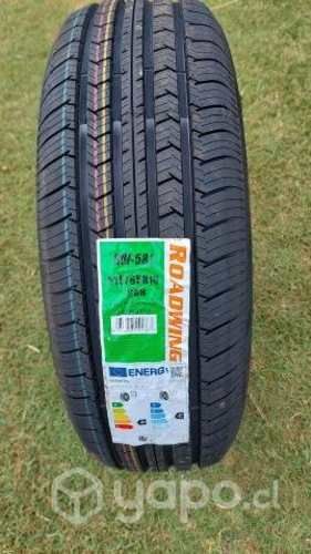 Neumáticos nuevos 215/65 R16 ROADWING