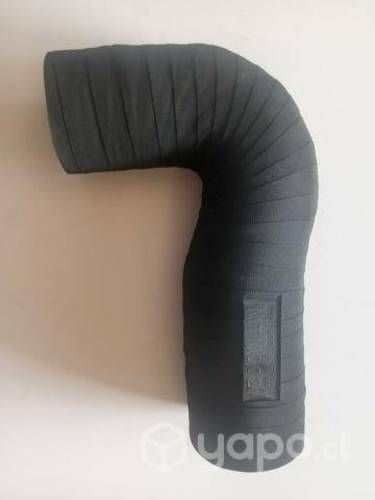 Manguera de turbo Mahindra pick-up 2.2