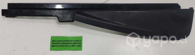 Moldura Exterior Pta tras izq (MBA183)BT50 2020