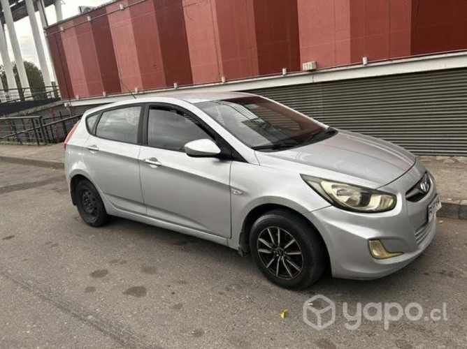 Hyundai accent