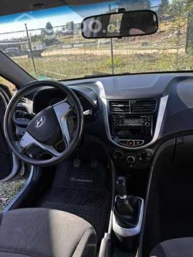 Hyundai accent