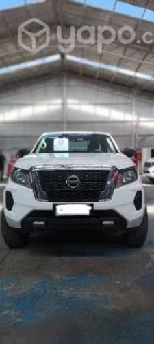Nissan navara dcab 4x2
