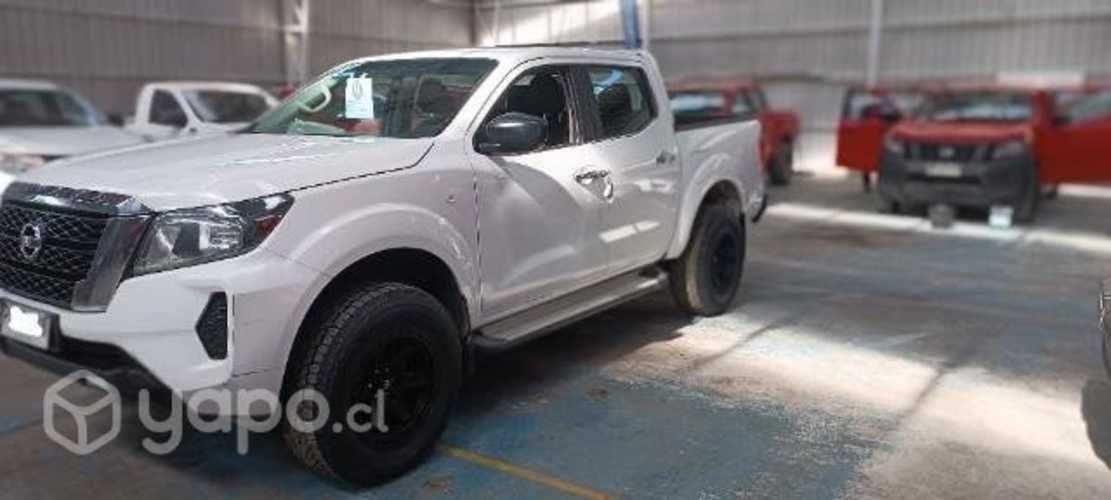 Nissan navara dcab 4x2